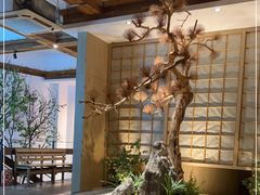 -蜜桃餐厅·伴山(湖滨商业街店)