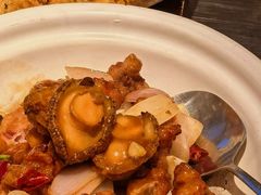 潮焗鲍鱼鸡-潮界(LU·ONE凯德晶萃广场店)