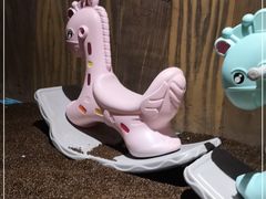 -绿色星球动物主题公园