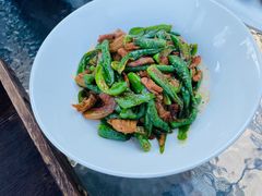 爱马仕辣椒炒肉-汉水谣·江景餐厅(江滩店)