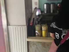 -沪上阿姨鲜果茶(华新大街店)