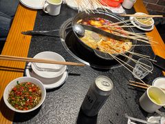 -两三事小郡肝串串香火锅(桂庙店)