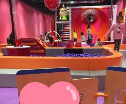 -奇乐儿巴迪总动员儿童乐园(保利时光里店)