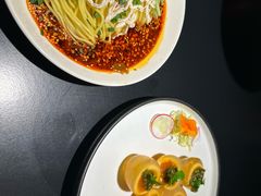 -麻六记(凤凰汇店)