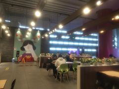 大堂-麦当劳(郑州东高铁站店)