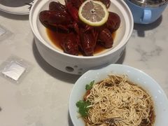 -邊城書店