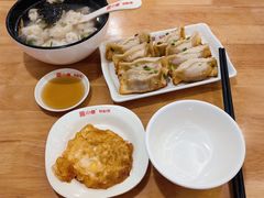 牛肉鍋貼-小姜锅贴(凤凰街店)