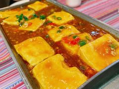 -香巴拉云南餐厅(华莱坞店)