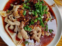 冒鸭肠-中和裴氏蹄花(府河路店)