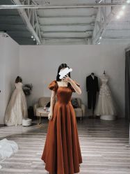 -Lady  Jane高端婚纱礼服馆