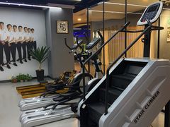 -RunningFit健身高端私教馆(红星美凯龙店)