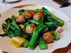 菜心炒均安鲮鱼丸-顺德渔村·岭南一号