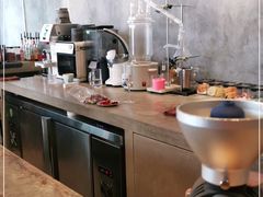 -BE NORMAL CAFE(霞溪路店)