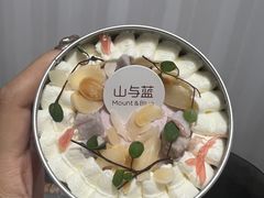 -山与蓝蛋糕(勒泰店)