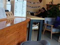 -悠然咖啡(高坪阳春路店)