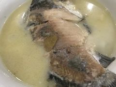 鲫鱼汤-老黄鱼馆