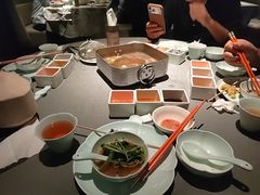 -左庭右院鲜牛肉火锅黑金店(陆家嘴中心店)