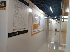 -安东易迷你自助仓储寄存仓库(草桥店)