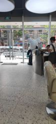 -PE SALON 