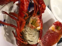 -虾弄弄海派小龙虾·牛羊蝎子火锅