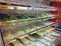 -鑫龙福麻辣烫(明洞站店)