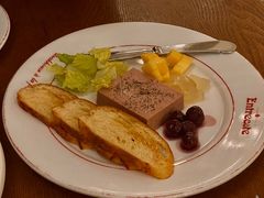 鹅肝酱配鲜芒果蓉及酒醉樱桃-Entrecôte 法国牛扒馆(保利·时光里店)