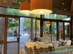 -Dough&Joe团憩(瑞虹天地月亮湾店)