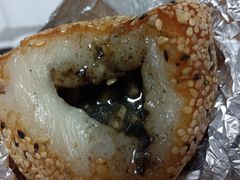 -白玉兰食品甜凤店(合生汇店)