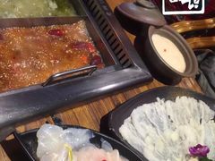 -老牌坊云南鱼豆花火锅(嵩山店)