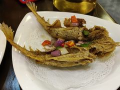 -聚汇三少·龙虾·中餐厅(莫邪路新天地店)