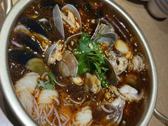 -街角等你.大连海鲜烧烤.经典铁板海鲜串(西安路店)