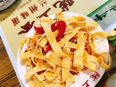 豆腐皮-陇上全荟兰州传统牛肉面(延吉路店)