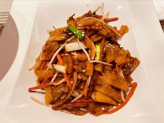 干炒牛河-鹅冠港式茶餐厅(来福士店)