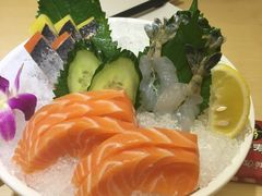 -万岁料理回转寿司(华贸店)