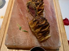 -Erman岩烧牛排(虹桥南丰城店)