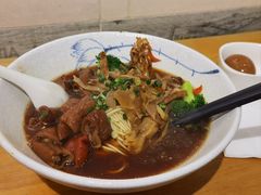 老卤肥肠面-囿面传统制面馆(中央路店)