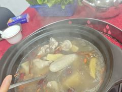 -花苑美食横琴生蚝火锅(拱北粤华路店)