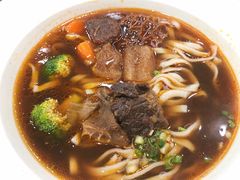 金牌私房牛三宝-康师傅私房牛肉面(北京南站店)