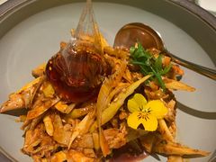 敲糖棒棒鸡-辛香汇·现炒川菜(淮海路百盛店)