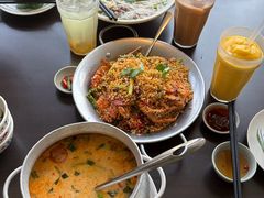 -大头虾越式风味餐厅(光明广场店)