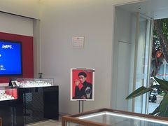 -亨吉利世界名表中心(飞亚达大厦店)