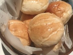 小面包-佐度王子扒房(天鹅湖店)