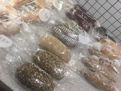 -研麦家面包(亚泰华府店)
