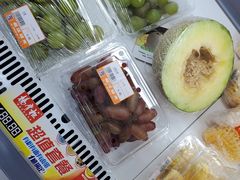 -联华超市(新闸路店)