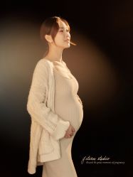 点击看大图 -专注孕妇照亲子照·纪田摄影