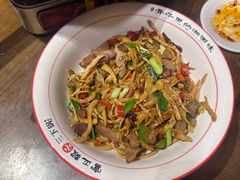 -富正毅三下锅·湘西韵味(天门山索道店)