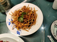 -董厨煨汤馆(车站路店)