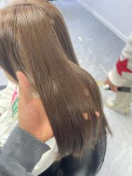 -H·Y HAIR SALON烫发·染发·造型