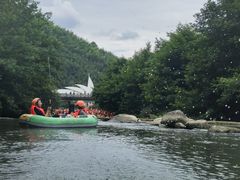 -雅鲁激流探险漂流