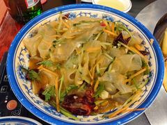 -田家大院东北农家菜铁锅炖(西安总店)